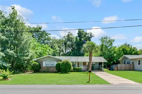 645 N Stone Street Deland FL 32720
