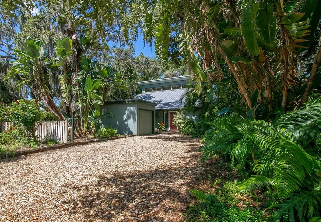 2716 Huntington Avenue Sarasota FL 34232