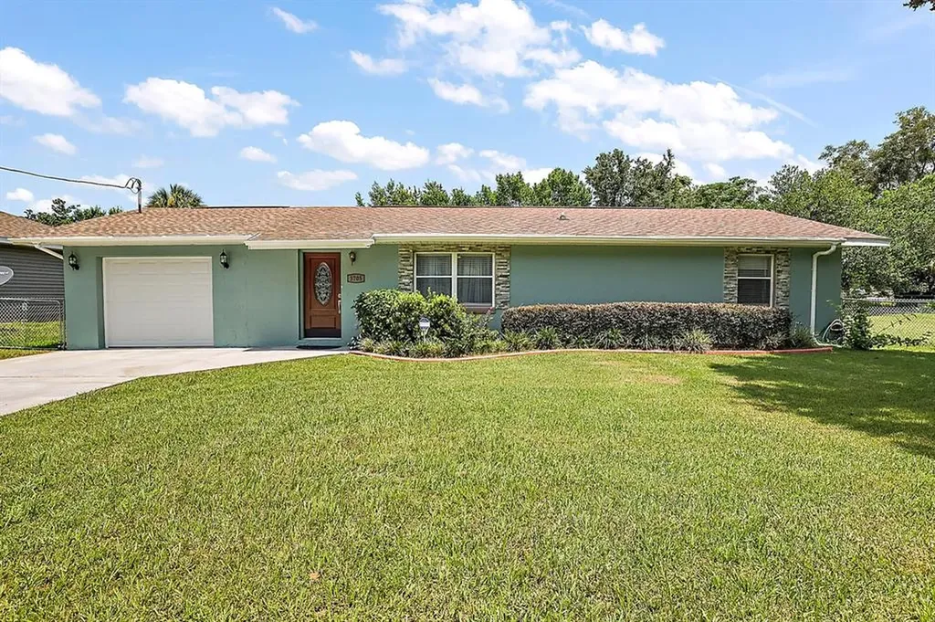 3705 SE 137th Street Summerfield FL 34491