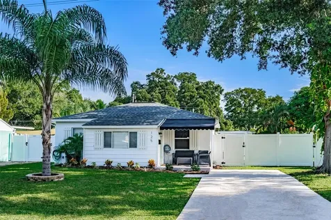 125 41st Avenue NE St Petersburg FL 33703