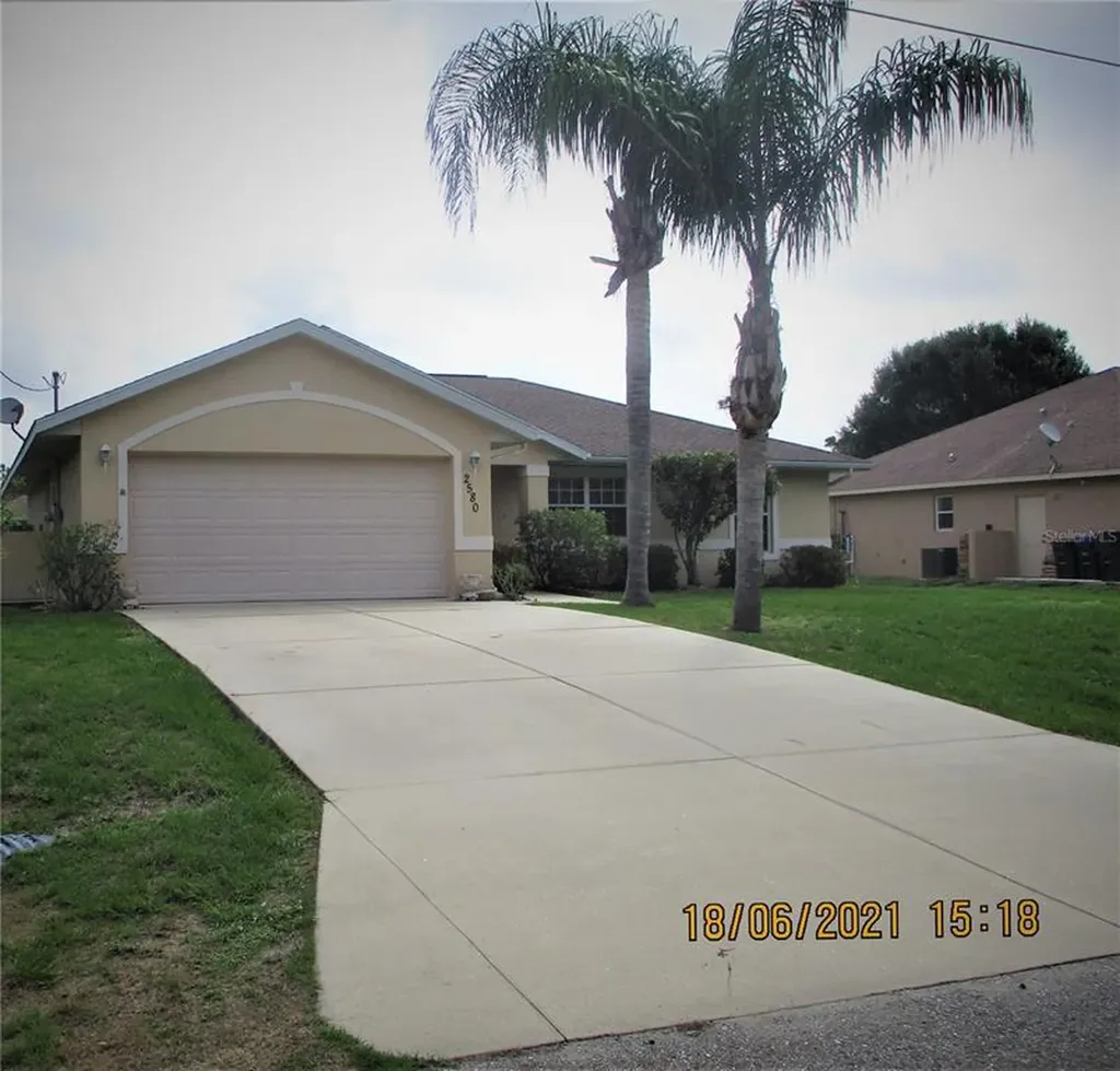 2580 Courtland Avenue North Port FL 34286