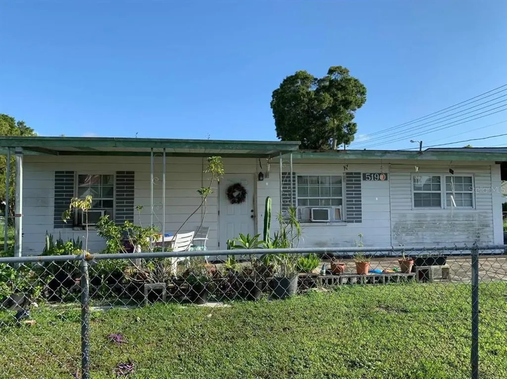 5190 68th Avenue N Pinellas Park FL 33781