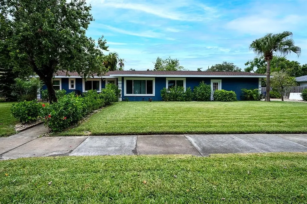 850 49th Street Court W Bradenton FL 34209