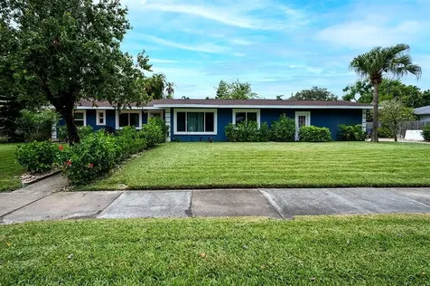 850 49th Street Court W Bradenton FL 34209