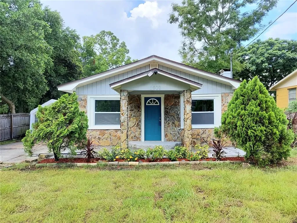 1809 E Okaloosa Avenue Tampa FL 33604