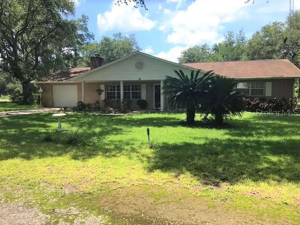 4106 W C-48 Bushnell FL 33513
