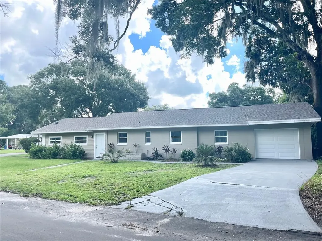 1501 Neil Street Plant City FL 33563