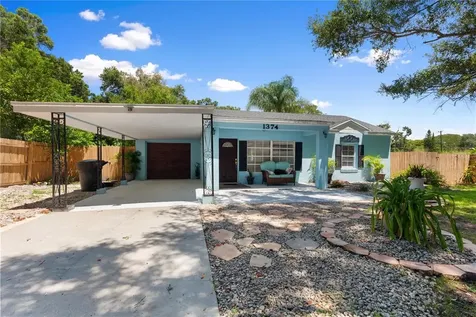 1374 Admiral Woodson Lane Clearwater FL 33755