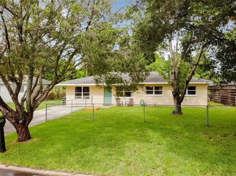1206 Princeton Avenue Bradenton FL 34207