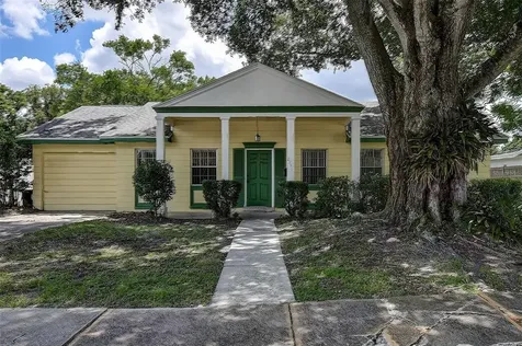 2351 Fern Place Tampa FL 33604