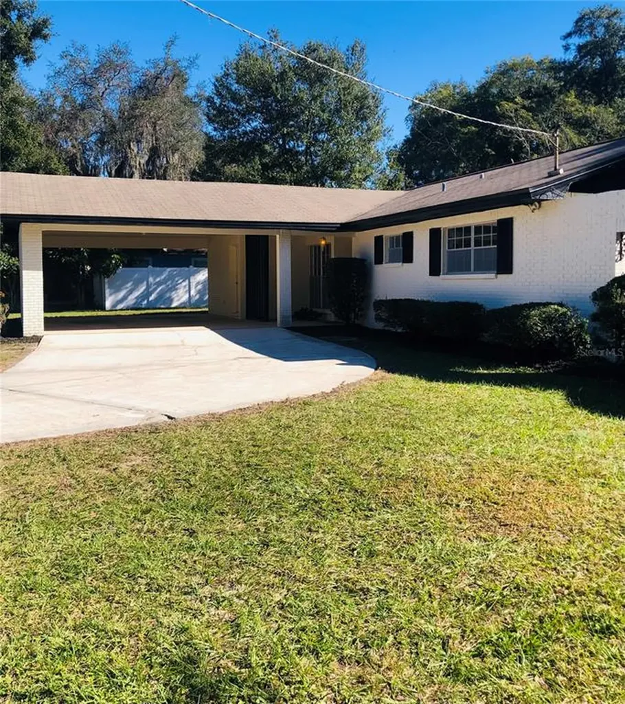 5617 Oakland Drive Tampa FL 33617