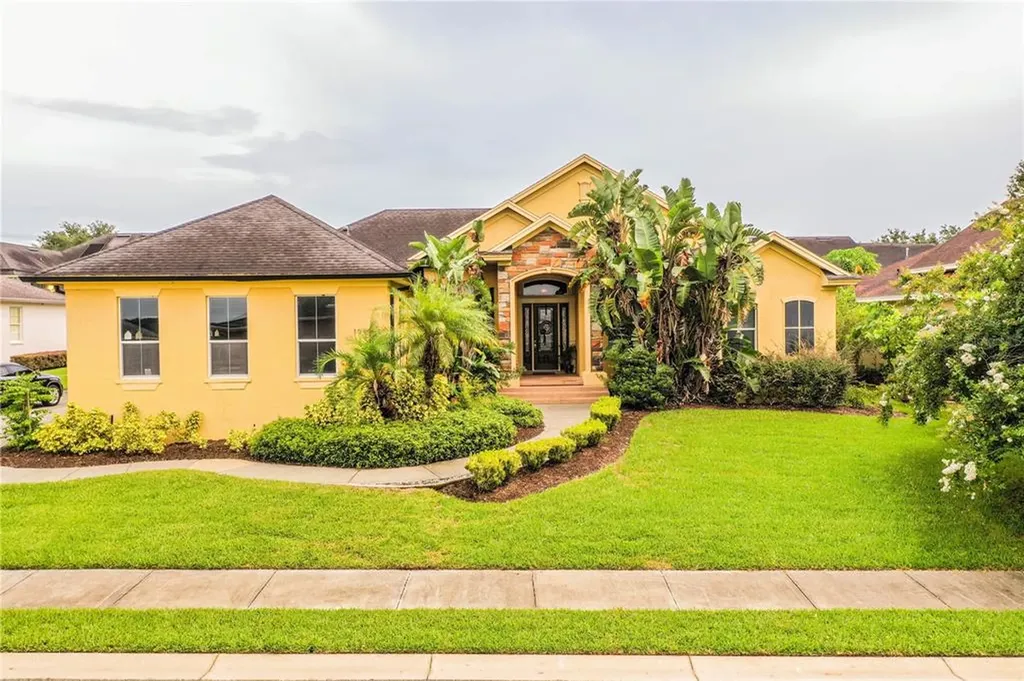 1992 Viewpoint Landings Road Lakeland FL 33810