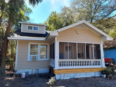 938 E Carolina Avenue Deland FL 32724