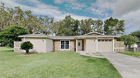 17540 Livingston Avenue Lutz FL 33559