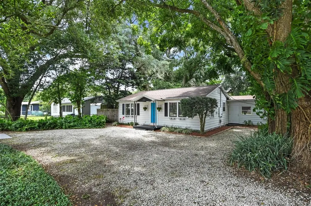 3166 Peel Avenue Orlando FL 32806