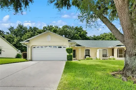 8852 Courtyard Lane Groveland FL 34736
