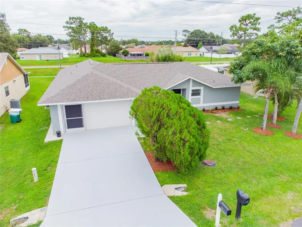 143 Briarcliff Drive Kissimmee FL 34758