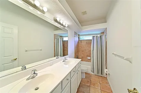 10445 Old Grove Circle Bradenton FL 34212