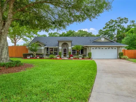 1719 Queen Palm Drive Apopka FL 32712
