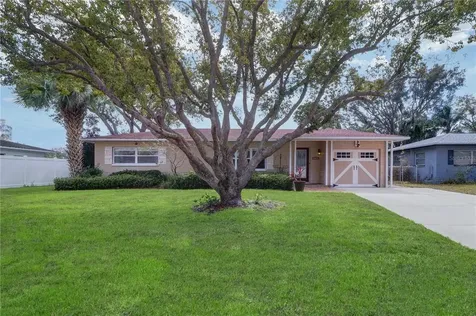 11736 85th Avenue Seminole FL 33772