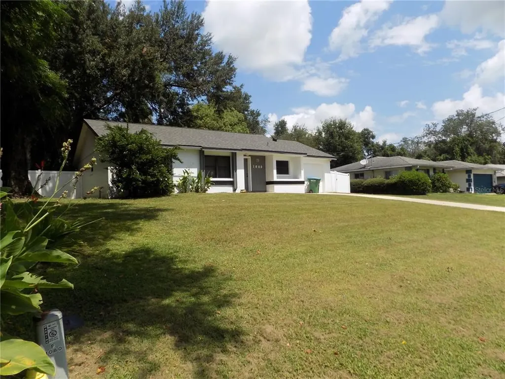1088 N Harbor Drive Deltona FL 32725