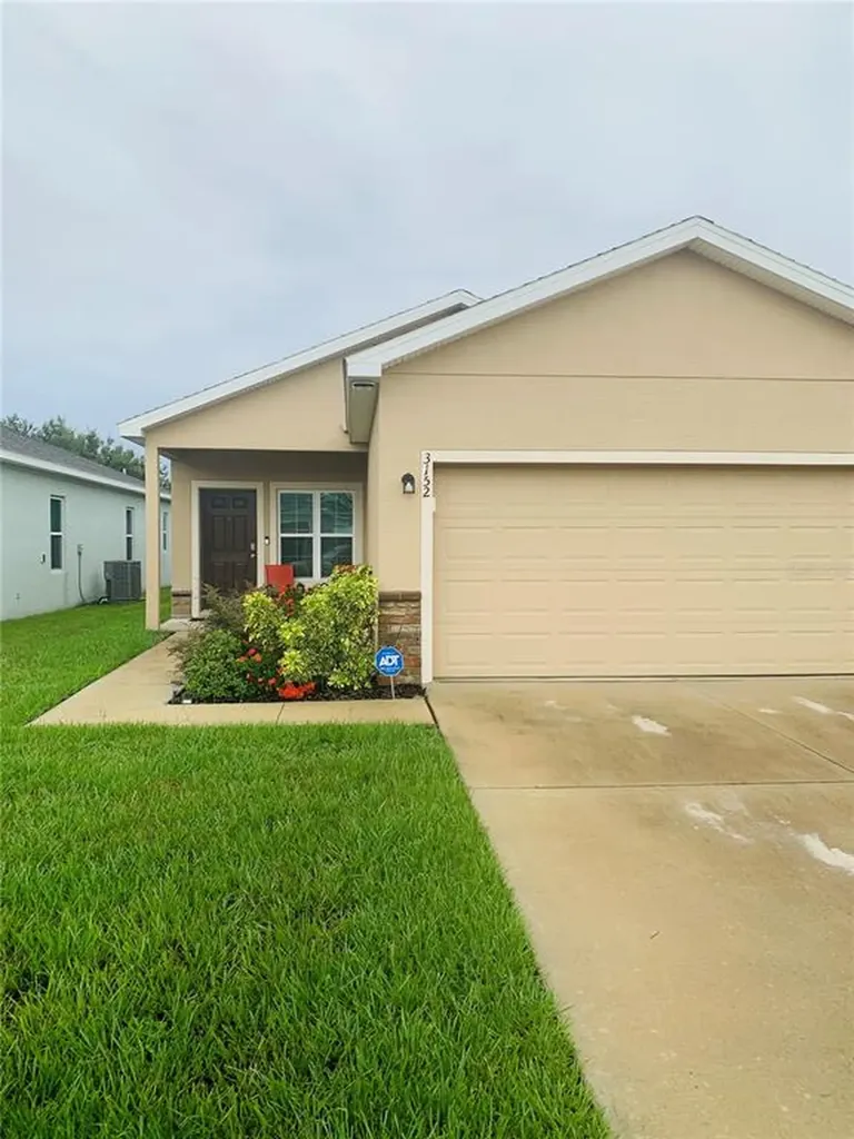 3152 Whispering Trails Avenue Winter Haven FL 33884