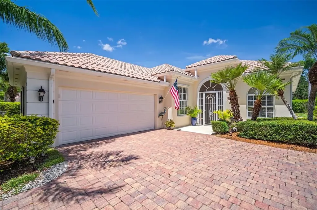 5687 Ferrara Drive Sarasota FL 34238