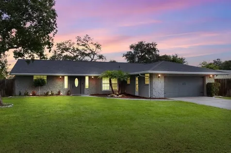 4637 Orlando Circle Bradenton FL 34207