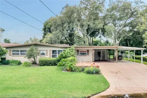 805 N Shore Drive Leesburg FL 34748