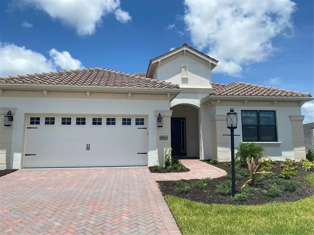 10964 Trevino Street Englewood FL 34223