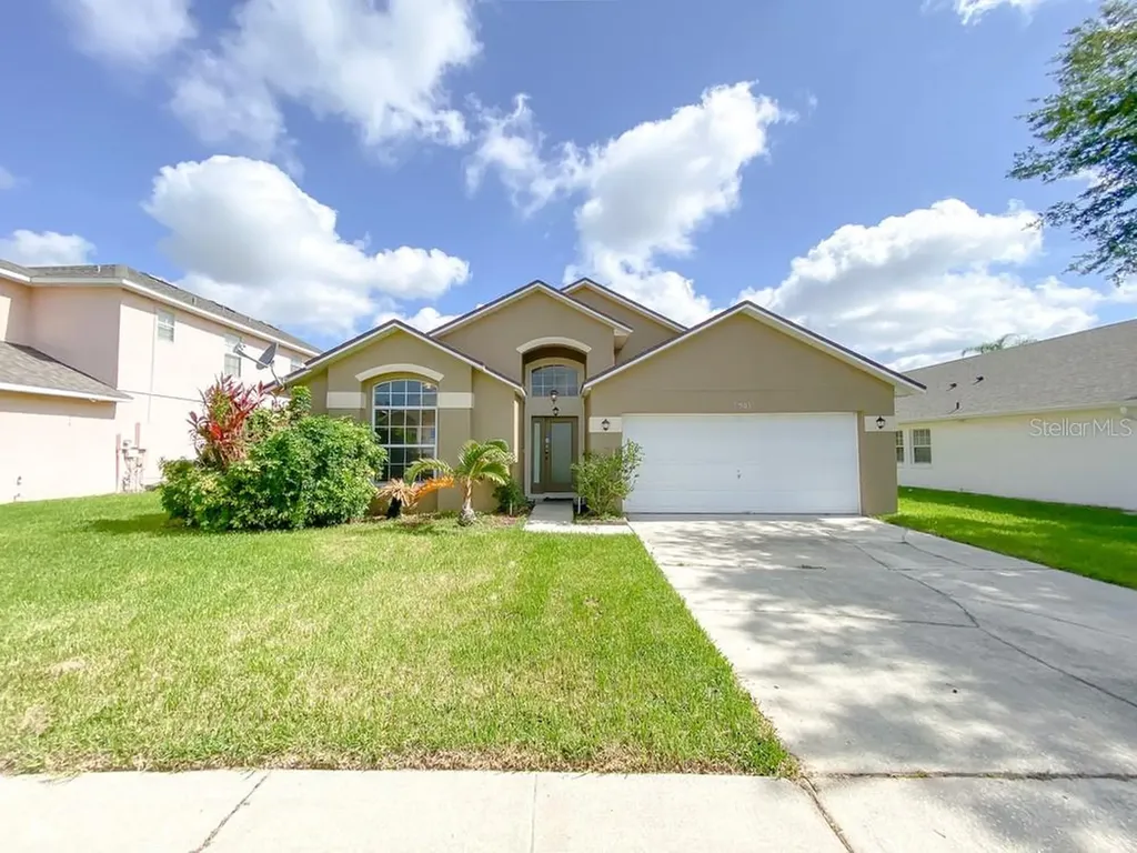 7903 Golden Pond Circle Kissimmee FL 34747