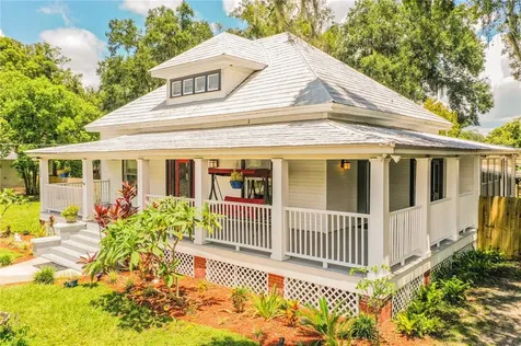 1004 W Reynolds Street Plant City FL 33563