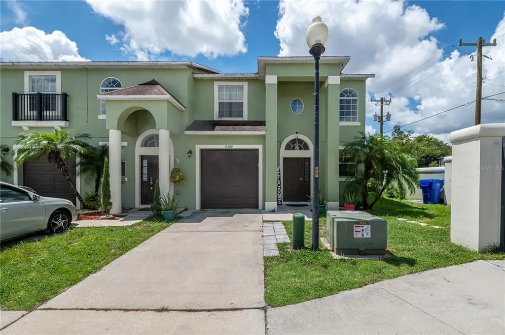 4384 Paradise Cove Court Kissimmee FL 34746