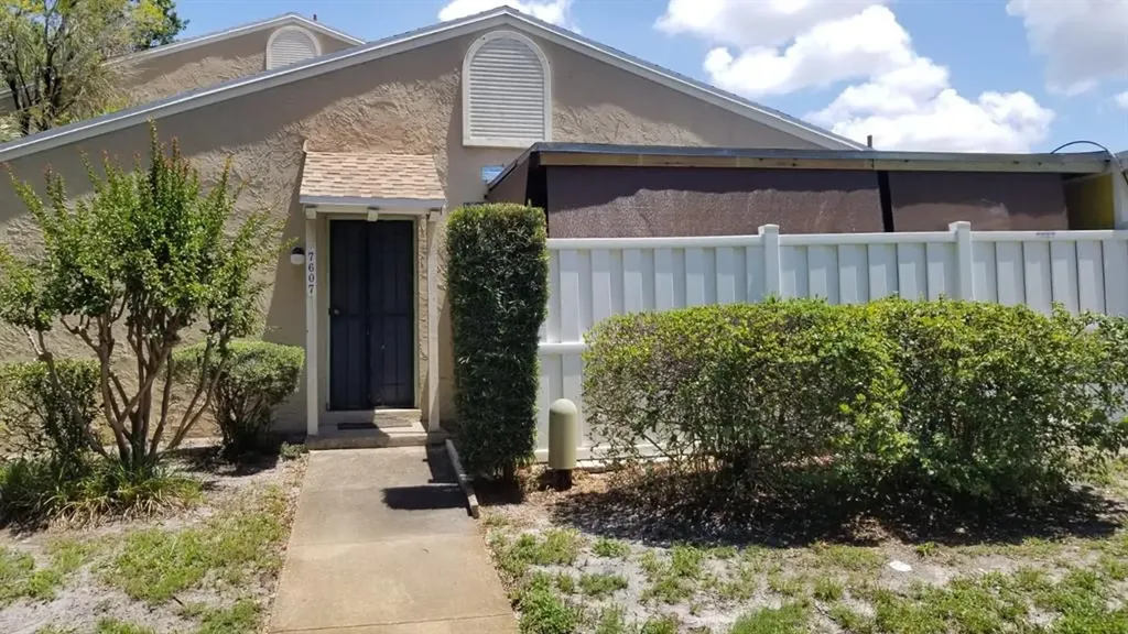 7607 Woodbridge Boulevard Tampa FL 33615