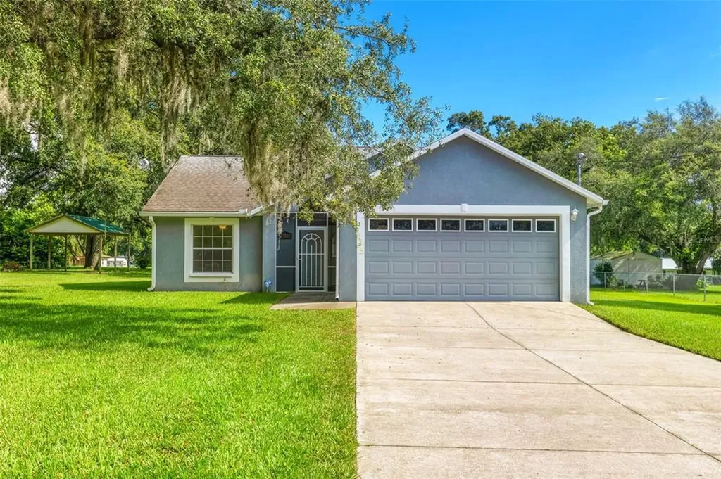 37335 Lemon Avenue Zephyrhills FL 33541