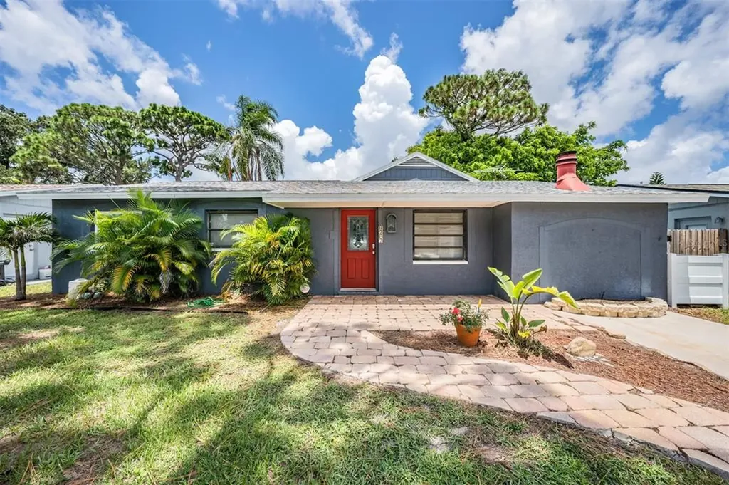 8287 86th Avenue Seminole FL 33777