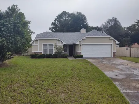 2729 Foxwood Court Orlando FL 32818