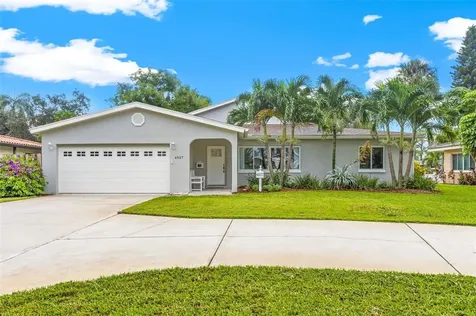 4937 Shore Acres Boulevard NE St Petersburg FL 33703