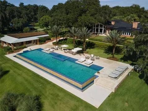 8894 NW Highway 320 Micanopy FL 32667