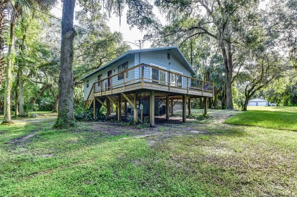 399 Carnette Drive Deland FL 32720