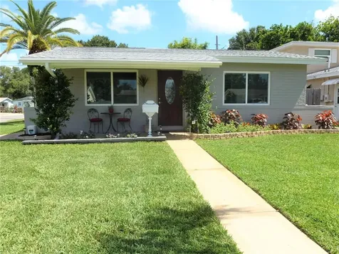 5351 17th Avenue N St Petersburg FL 33710