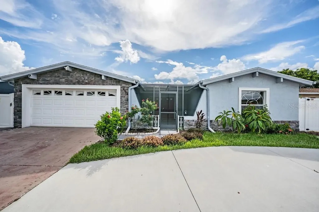 9907 Woodstock Lane Port Richey FL 34668