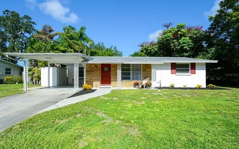 6326 Seagate Avenue Sarasota FL 34231