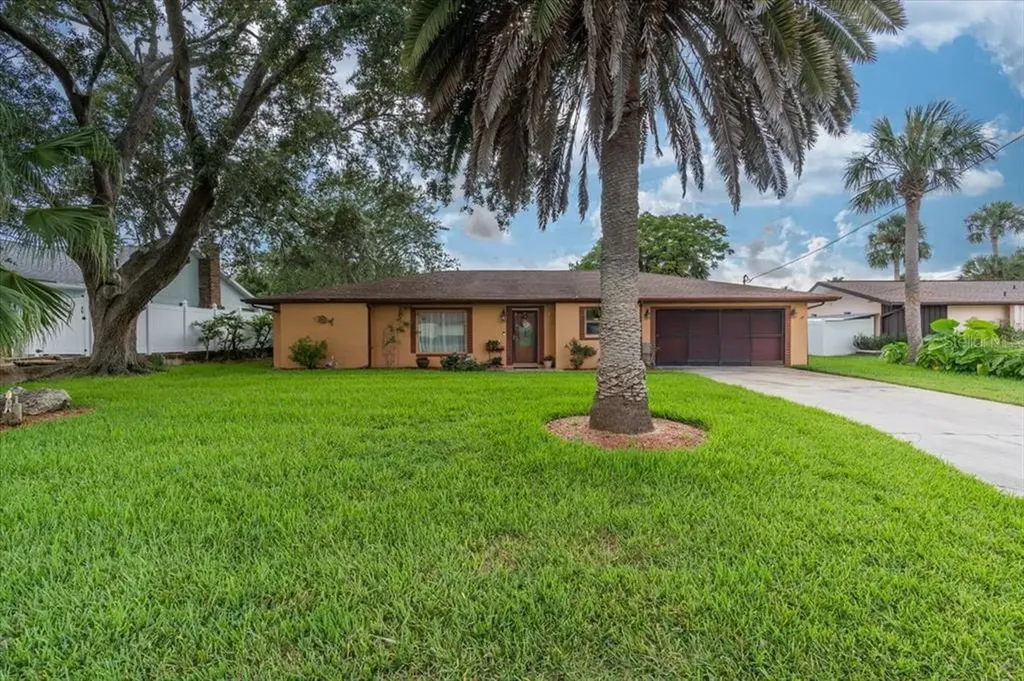 3908 N Timucua Point Crystal River FL 34428