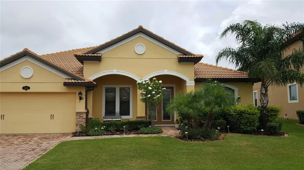 1801 Via Lago Drive Lakeland FL 33810