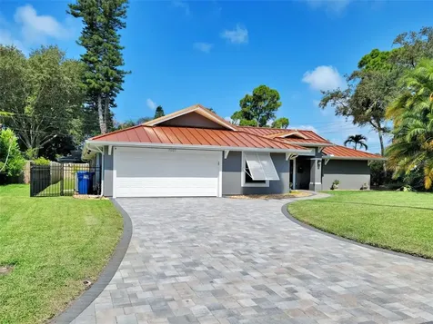 7001 10th Street S St Petersburg FL 33705