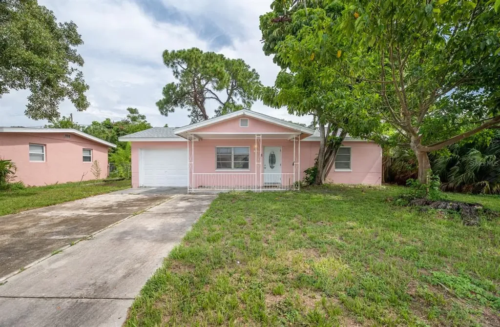 8319 74th Avenue N Seminole FL 33777