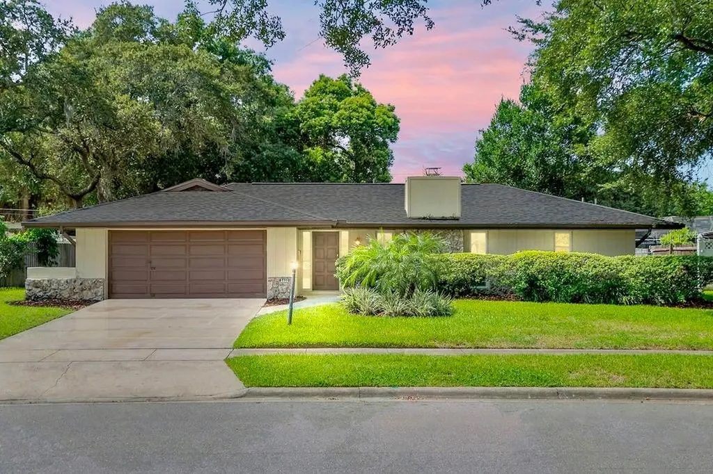 2322 Castlewood Road Maitland FL 32751