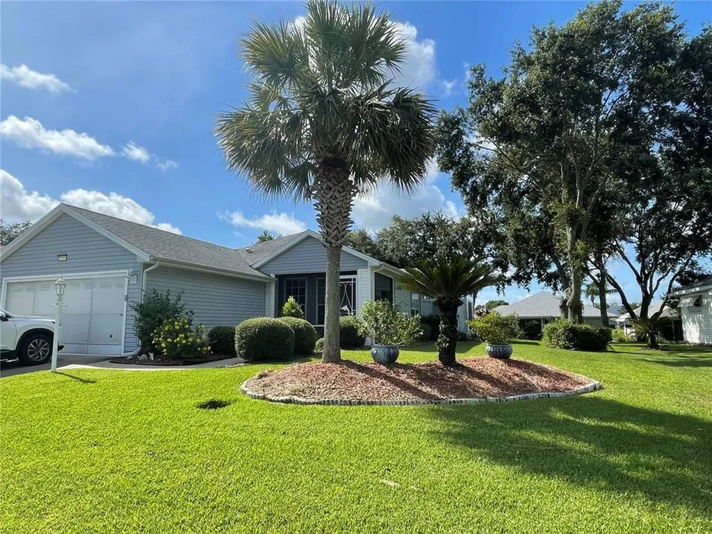 6344 Highland Lakes Boulevard Leesburg FL 34748
