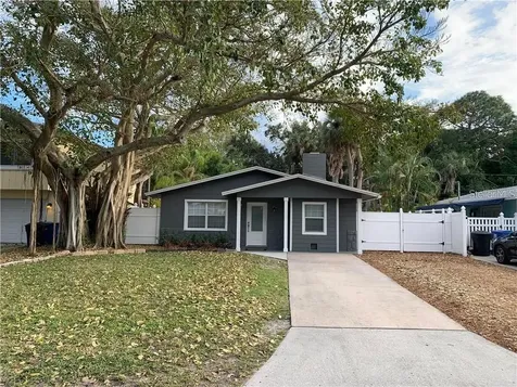 1742 Maryland Avenue NE St Petersburg FL 33703